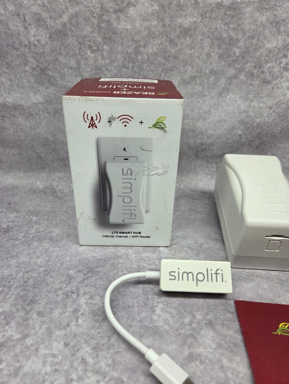 Simplifi LTE Smart Hub Cellular Internet + WiFi Router - Picture 5 of 5